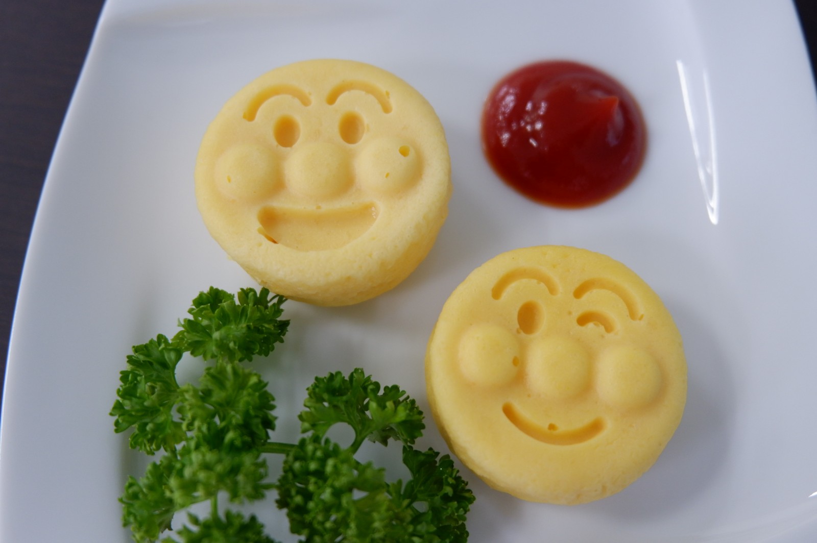 アンパンマンの笑顔が2種類 それいけ アンパンマンだまご 発売 味の素冷凍食品 9月6日 Frozenfoodpress