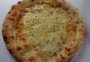「マツコの知らない世界」（6月28日）で紹介されたトロナジャパンの「窯焼きピッツァ　3種のチーズ」