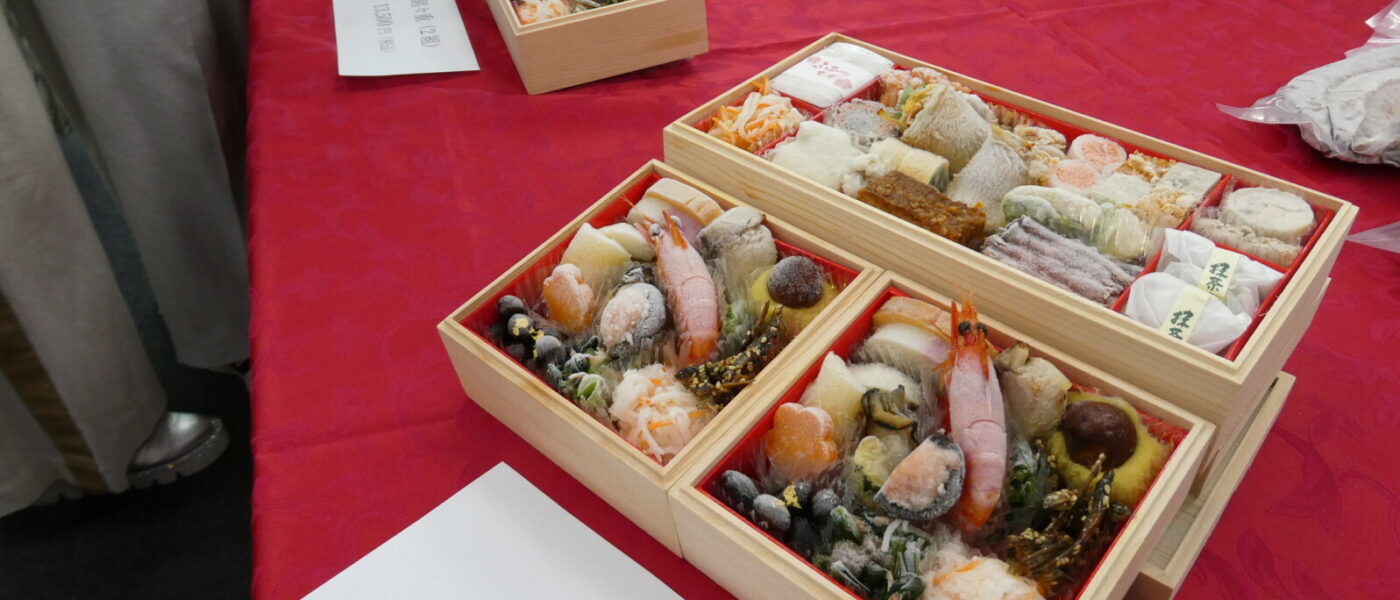 早くも「おせち」、追加用『銘々重』で食シーンや家族構成に対応・価格据え置き品も～SLC